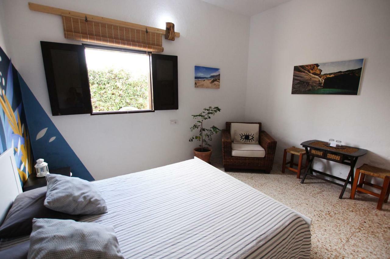 Joyhouse Pensionat Teguise  Exteriör bild