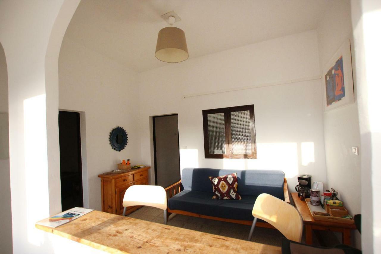Joyhouse Pensionat Teguise  Exteriör bild